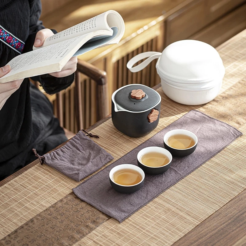 

Travel Tea Set A Pot Two or Three Cups Simple and Portable Quick Cup Car Outdoor Portable Kung Fu Tea Set Teapot