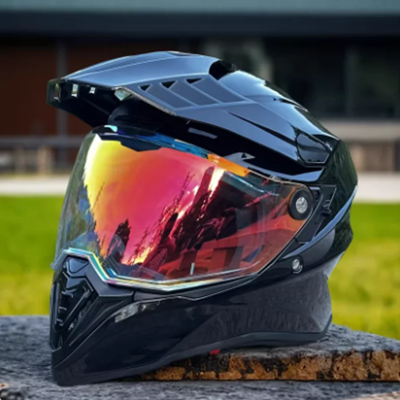 

Sport Style Full Face Motorcycle Racing Helmet with Spoiler Multi-Channel Ventilation Moisture-Wicking Fabric