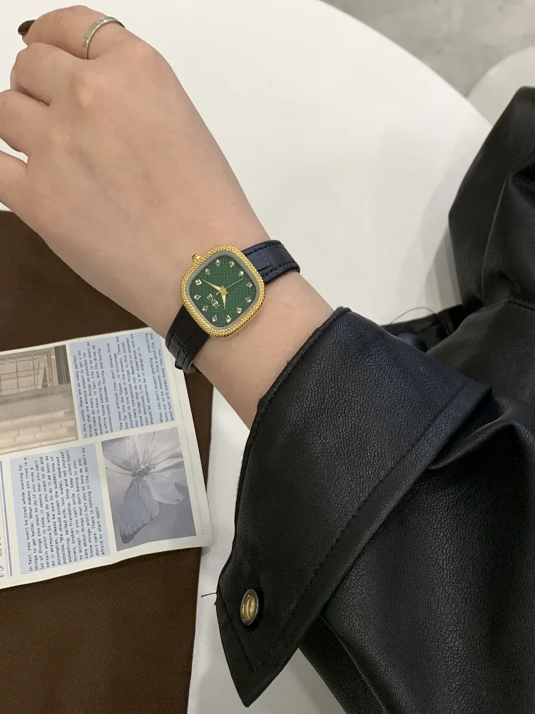 New WatchLeather StrapSmall Green DialSimple Yet LuxuriousVintage Style With Delicate Wheat Ear DesignFashionable Women'S Watch.