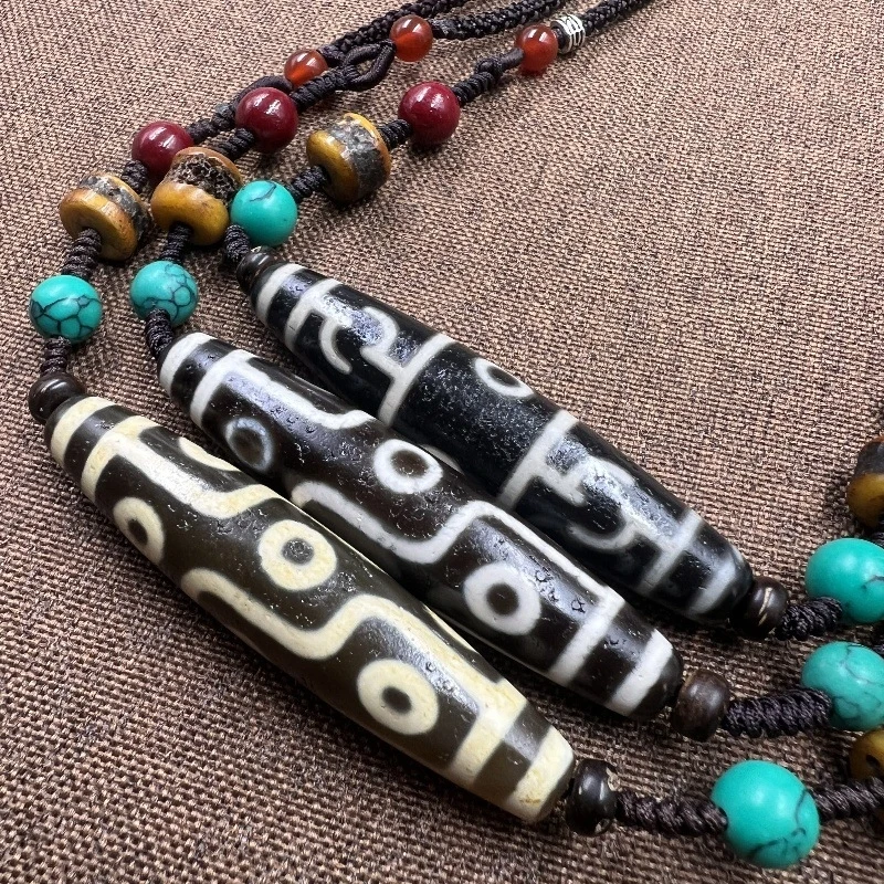 Nine-Eyed , Black and White Master Clavicle Chain, Ivory Yellow Dzi Bead Necklace, Adjustable