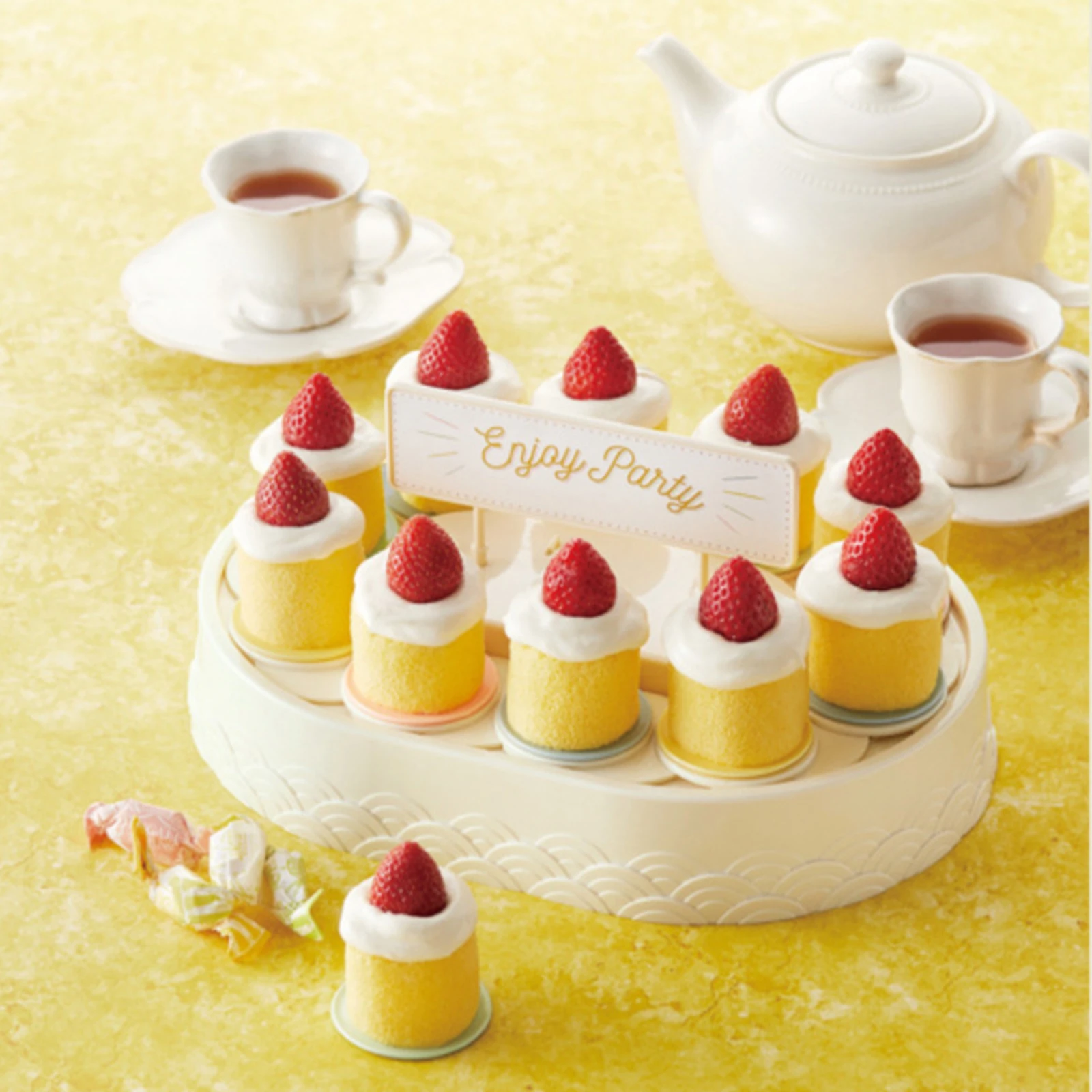Electric Revovel Macaron Cupcake Stand Pastries Dessert Chocolate Sushi Tray Display Bakery for Birthday Festival Event Wedding