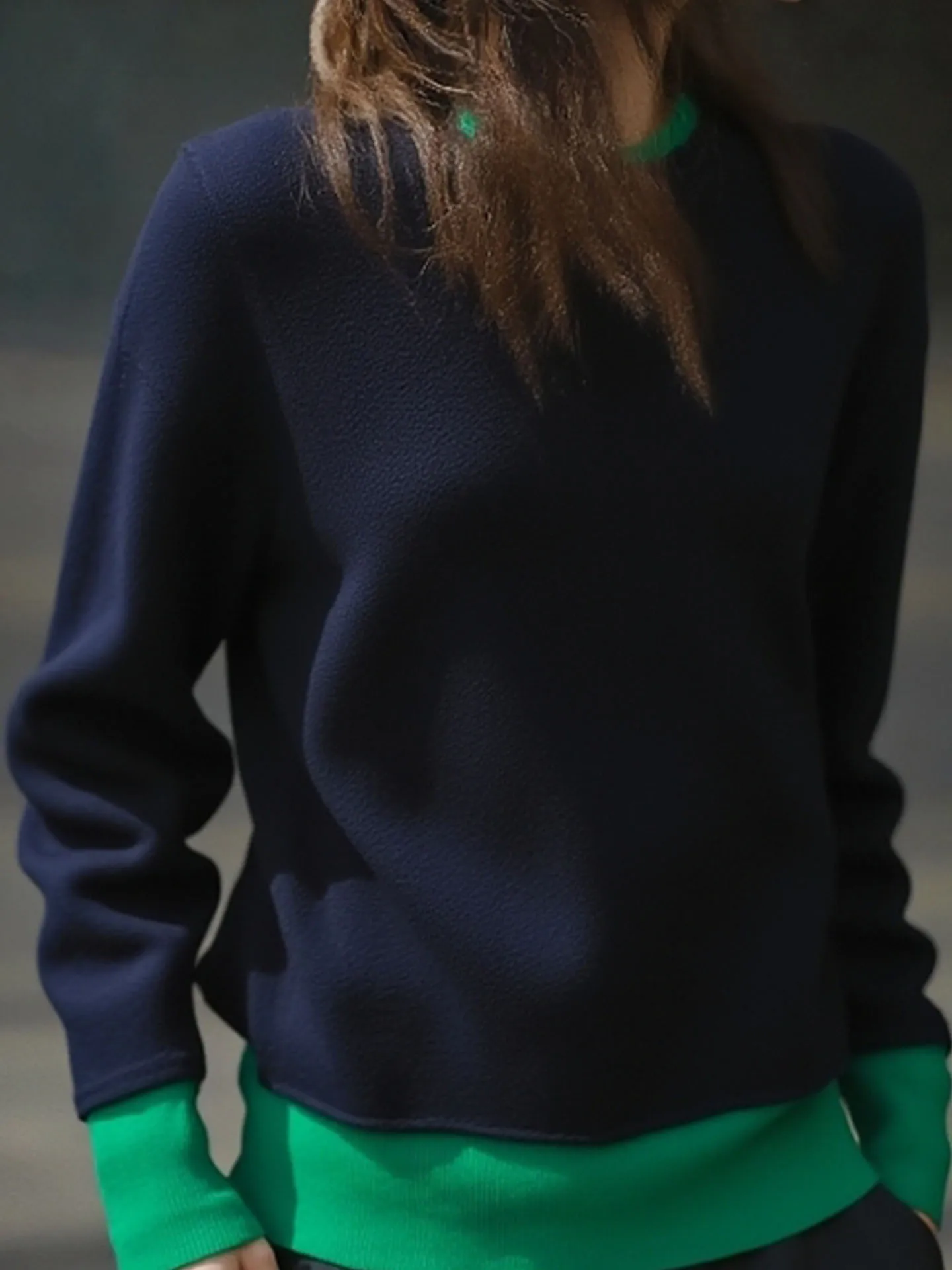 Zachte, huidvriendelijke Camere Knitwear Long Sve Color Blo Design Winter Faion Top Koreaanse Sle Loose Fit trui voor dames