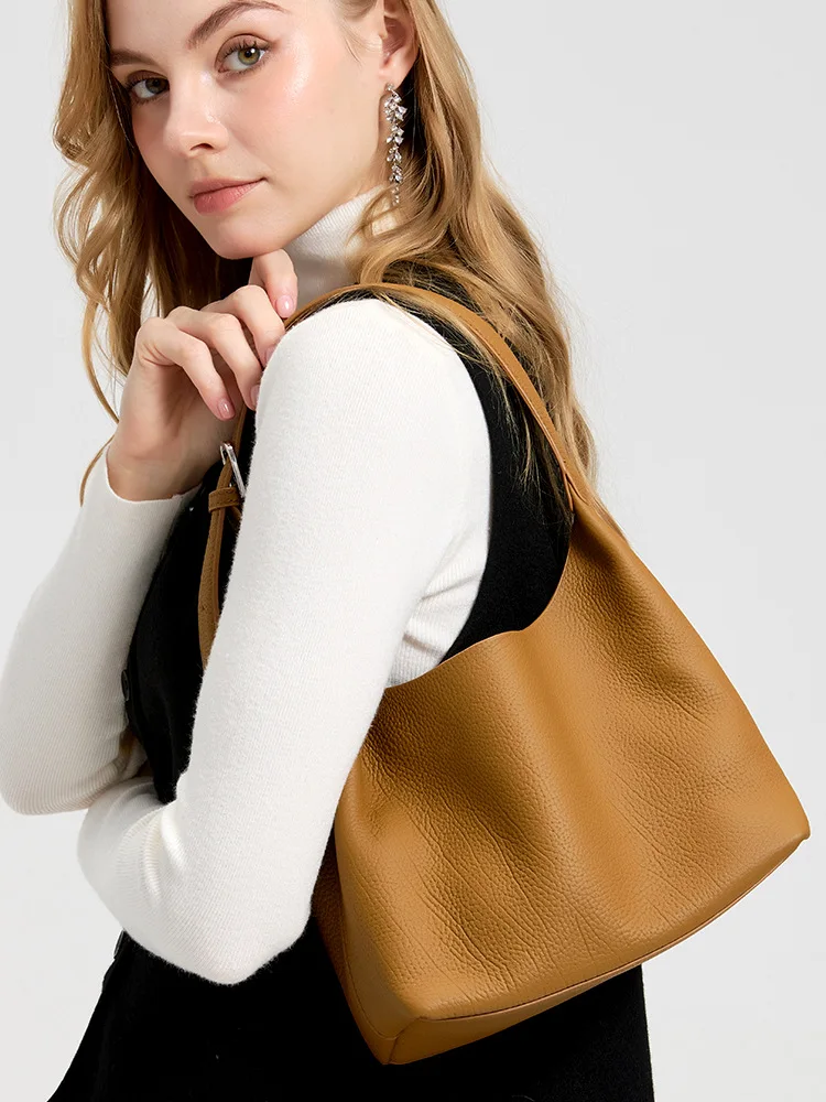 YANATARI Wholesale genuine leather  crossbody bag minimalist tote bag women bucket cowhide luxury handbag shoulder bag