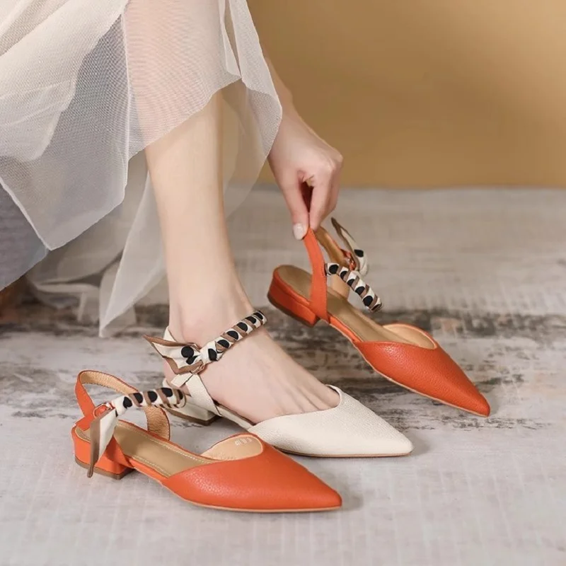 

Wear flat-soled women's summer new ribbon niche pointed dance fashionable and comfortable outdoor temperament single shoes