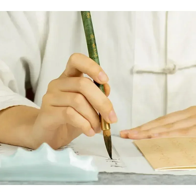 

Professional High-End Chinese Calligraphy Brush Pen Traditional Chinese Painting Weasel Hair Brush Wood Penholder for Artist