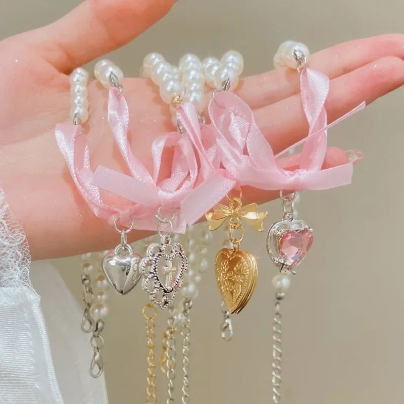 2024 New French Romantic Pink Bow Love Pendant Pearl Necklace Female Sweet and Pure Desire Neckchain Collar Chain Female