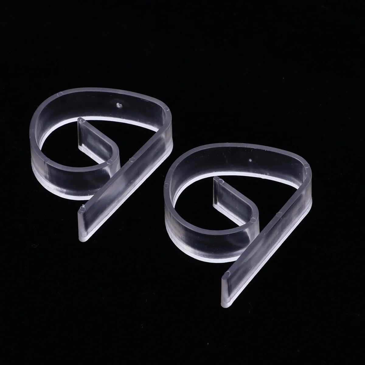 

10Pcs Transparent Tablecloth Clips Plastic Clear Clamps for Home Restaurant Wedding Party Picnic Buffet Table Cover