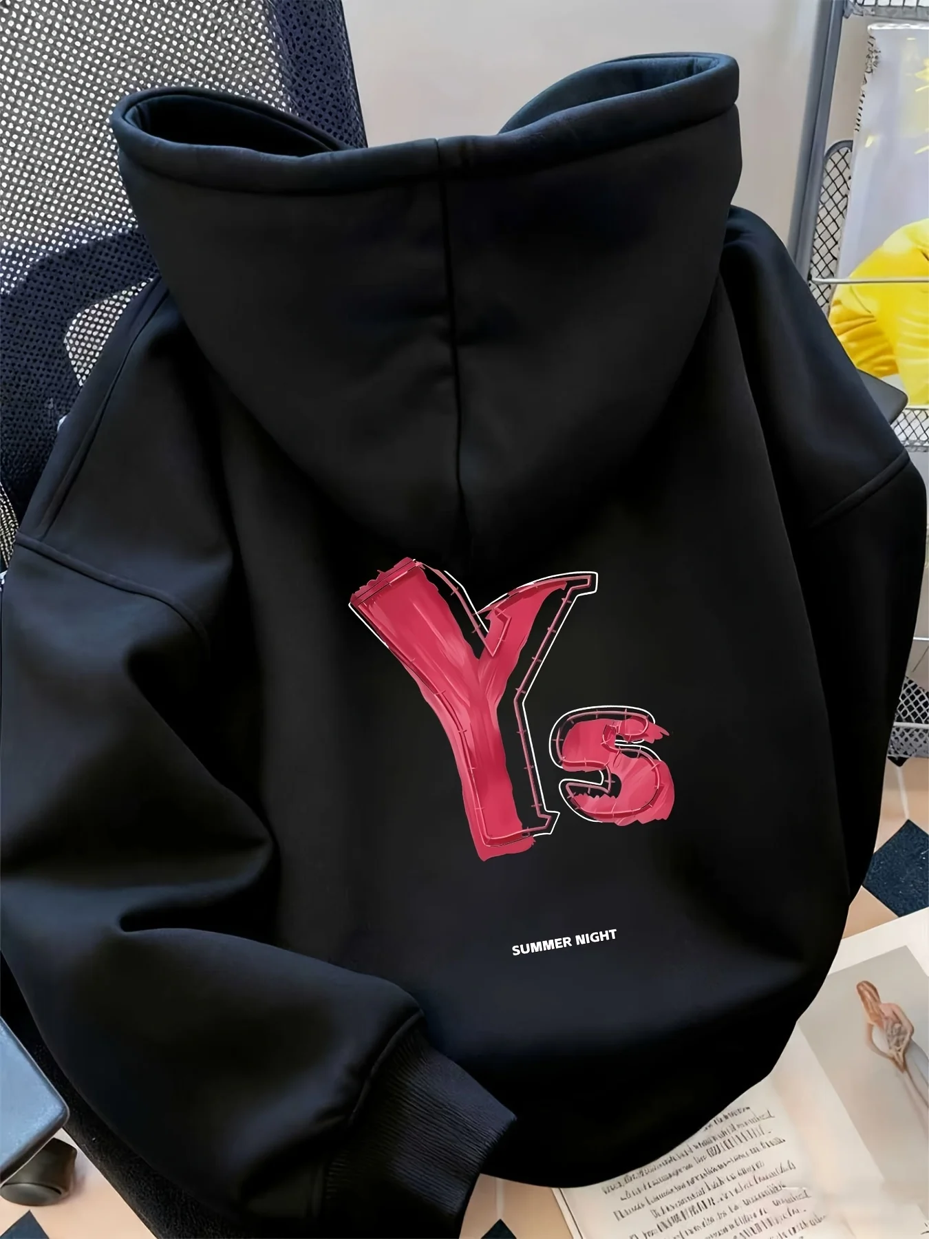 الرجال عادية مطبوعة نمط هوديي 2025 الخريف الشتاء جديد حار بيع الرجال النساء القطن الخالص عادية المألوف فضفاض هوديي