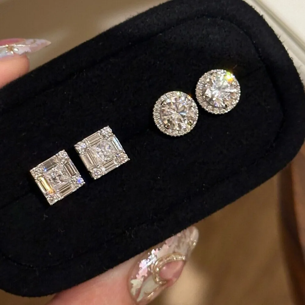 Classic Temperament 925 Sterling Silver Princess Cut Zircon Stud Earrings for Women Luxury Charm Banquet Party No Fade Jewelry