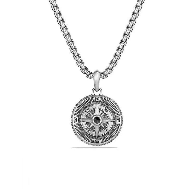 Fashion Simple Compass Disc Necklaces For Men Retro Hip Hop Copper Pendant Sweater Chain Punk Jewelry Accessories Holiday Gift