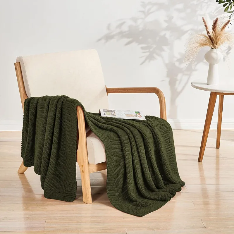 Christmas Cable Knit Throw Blanket for Couch Soft Warm Cozy Versatile Decorative Knit Throw Blanket for Sofa Christmas Gift