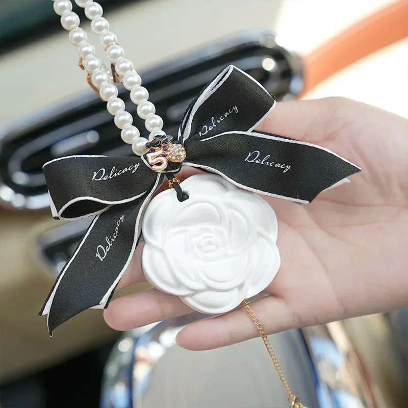 Pearl Camellia Flower Tassel Car Pendant Gypsum Aromatherapy Auto Rearview Mirror Hanging Ornaments Decoration Accessories Girls