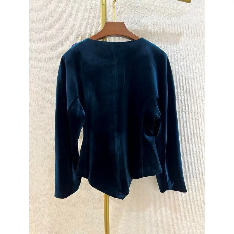 جديد النمط الصيني سترة مخملية النمط الوطني للنساء الخريف مزاجه ثلاثي الأبعاد زهرة تصميم بأكمام طويلة