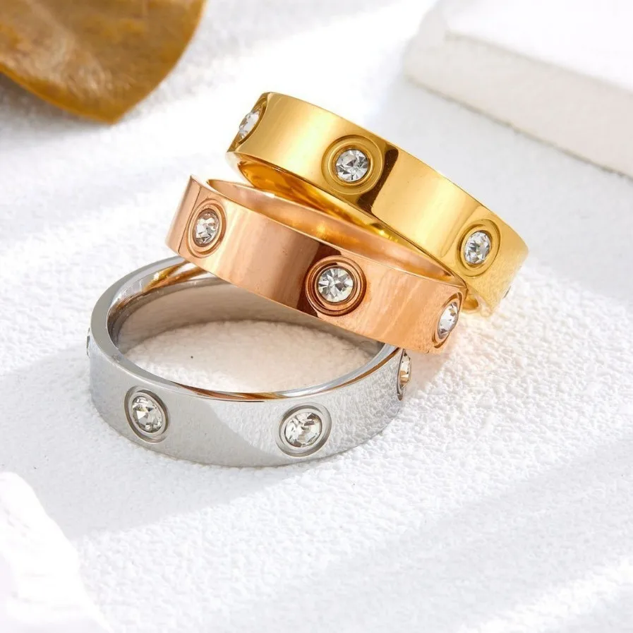 New Trendy Stainless Steel Rose Gold Color Love Ring for Women Men Couple Crystal Rings Luxury Brand Jewelry Wedding Gift