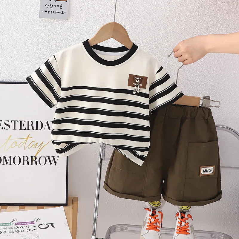 Summer summer new baby cute baby treasure stripes stereoscopic bear head shorts set boys short sleeve suit