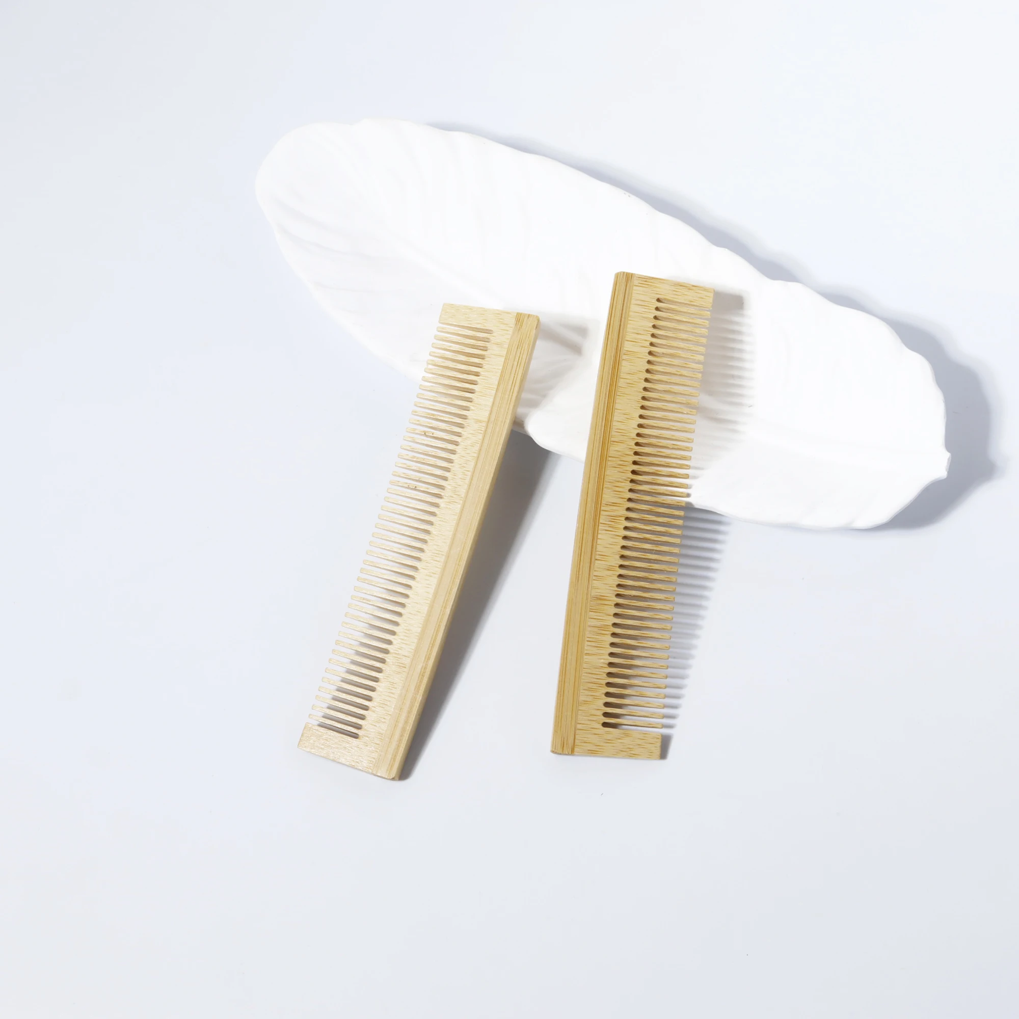 2pcs fine toothed comb, suitable for combing, shaping, and heat-resistant and anti-static purposes,Special for real hair wigs
