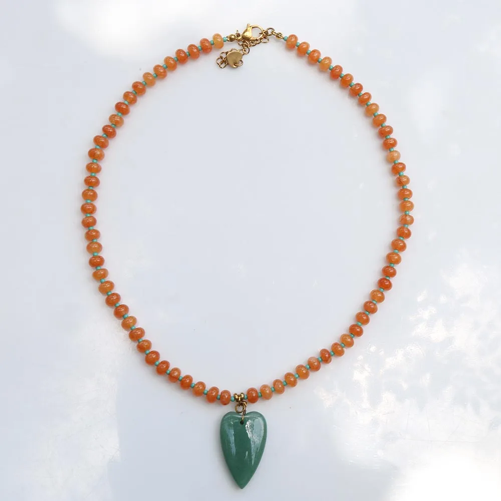 Orange Natural Stone Abacus Beads (Optimized) Beaded Necklace, Natural Stone Heart-Shaped Pendant for Daily Wear