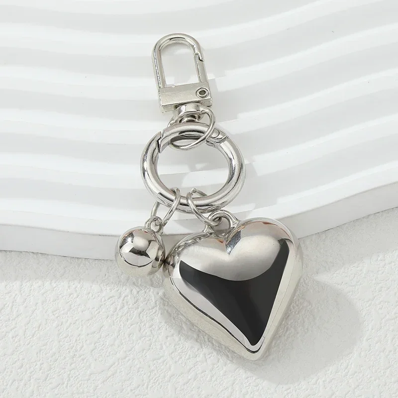 Fashion Alloy Keychains Big Hearts Little Ball KeyRings For Isuzu ASCENDER D-MAX PANTHER