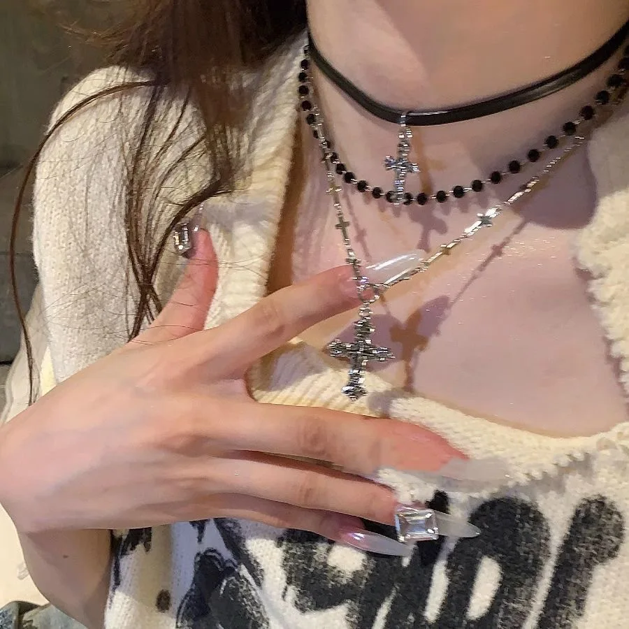 Fashion Punk Cross Pendant Necklace For Women Men Lovers Vintage Multi Layer Bead Necklaces 90s EMO Charm Jewelry Gift