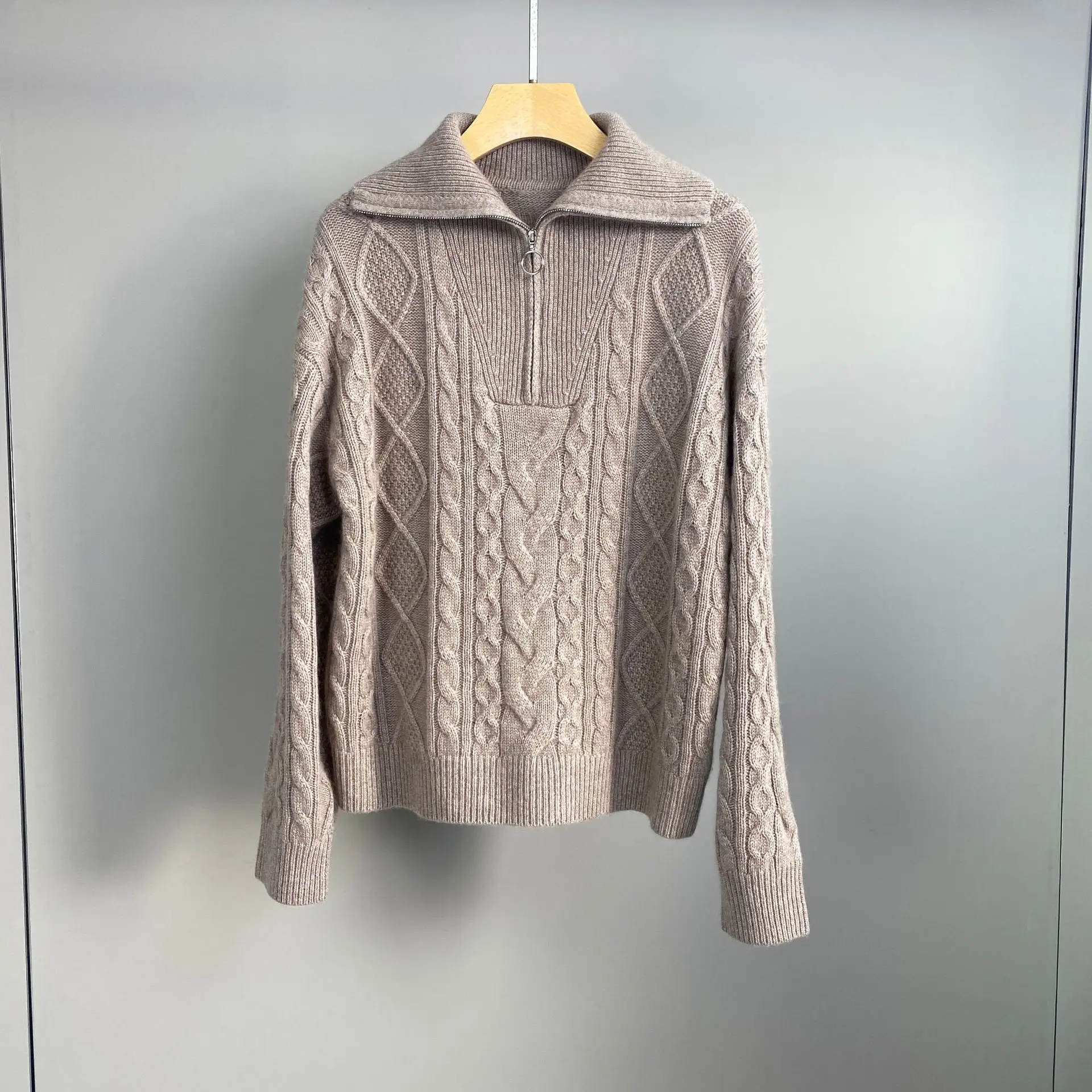 

2025 Autumn/Winter New Style Half-Zip Collar Solid Color Cashmere Knit Sweater For Women - Stylish And Elegant