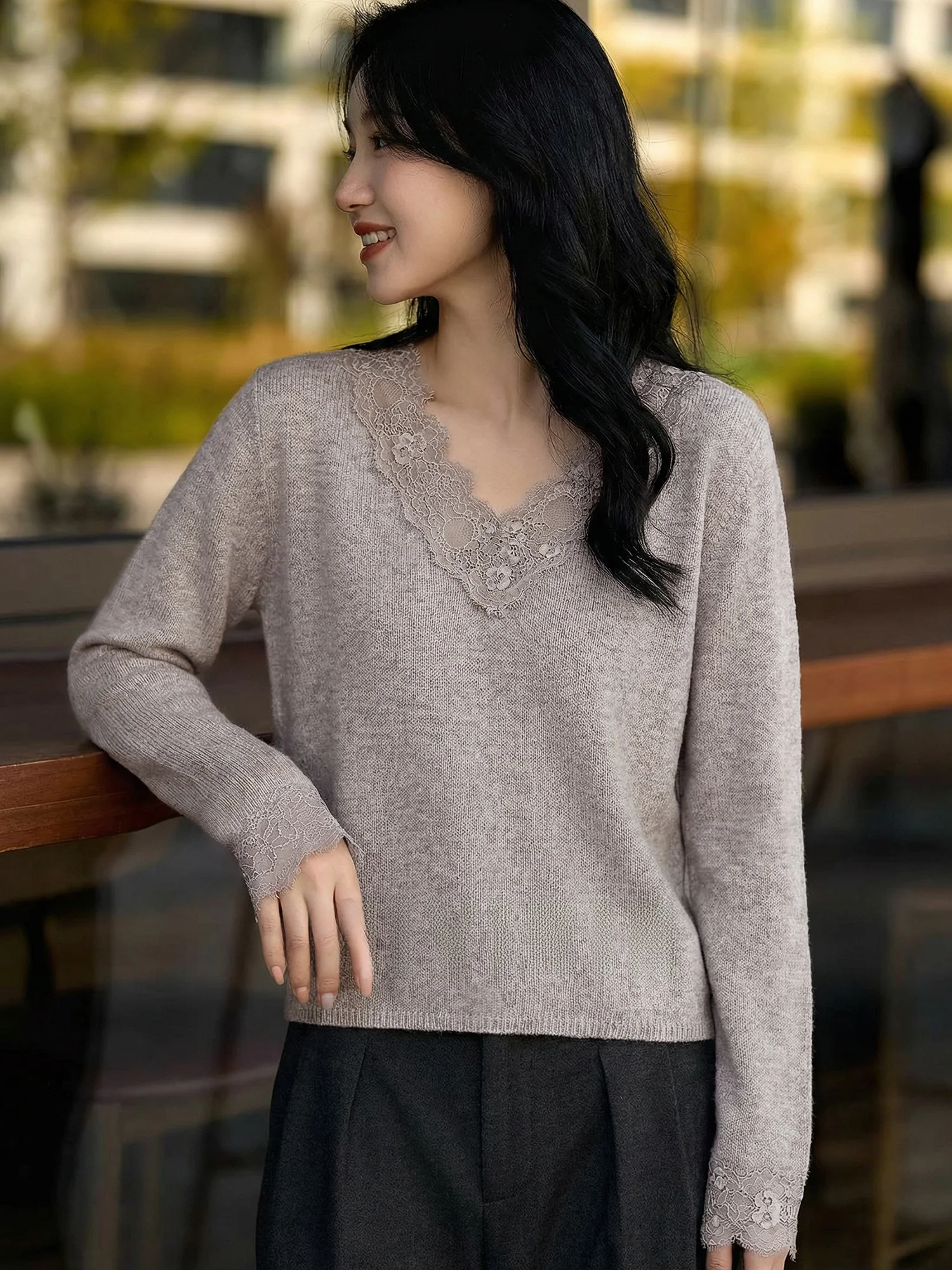 

Chivirin Camere Lace Insert V-Ne Knitwear Women's Long Sve Inner Wear Turtlene Casual Sle Regular Fit Spring Top
