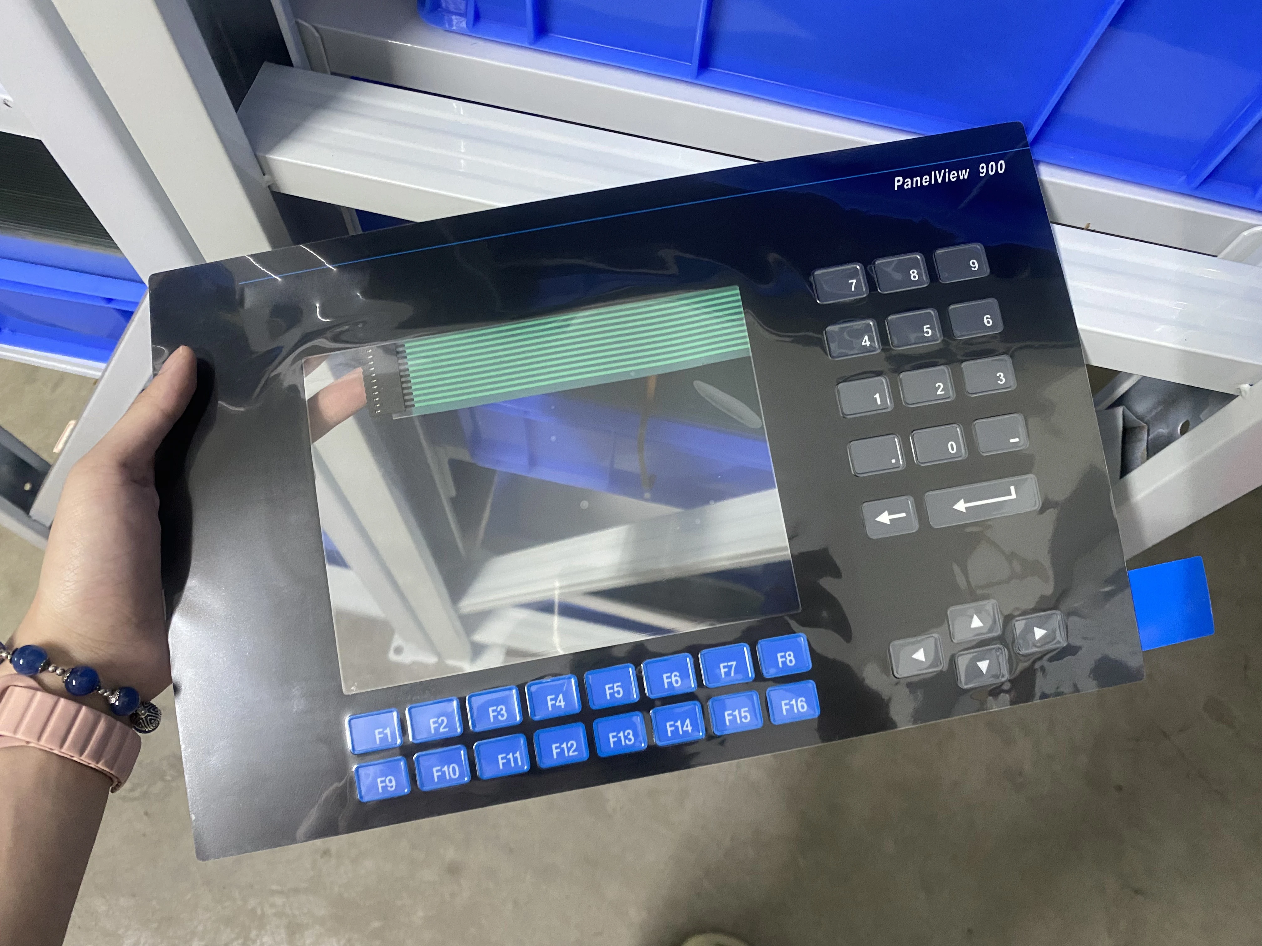 

2711-K9C1/2711-K9C2/2711-K9C3/2711-K9C3X/2711-K9C5/2711-K9C8/2711-K9C9/2711-K9C9/C/2711-K9C10 Membrane Keypad