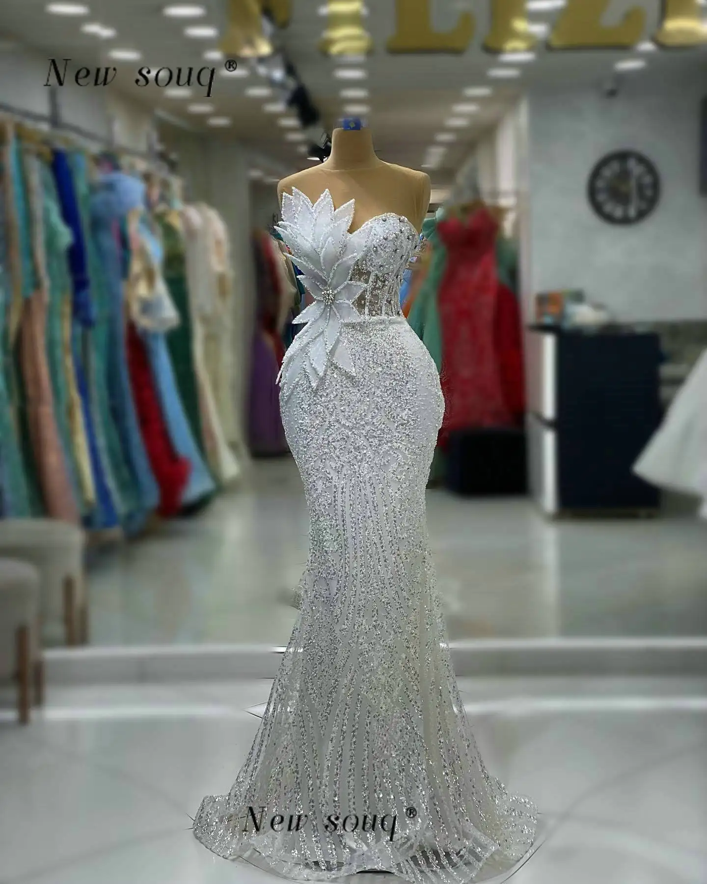 Newest African Fashion Glitter Long White Evening Dresses with 3D Leaf Details Sleeveless Formal Dubai Wedding Prom Gowns Robe