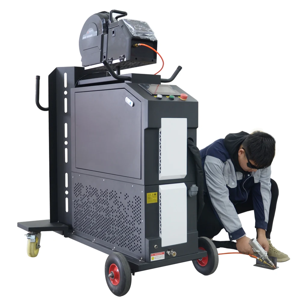 4 in 1 Functions Welding Cutting and Cleaning Laser Welder 3 in 1 Handheld Fiber Laser Welding Machine 3kw 1.5kw 2kw