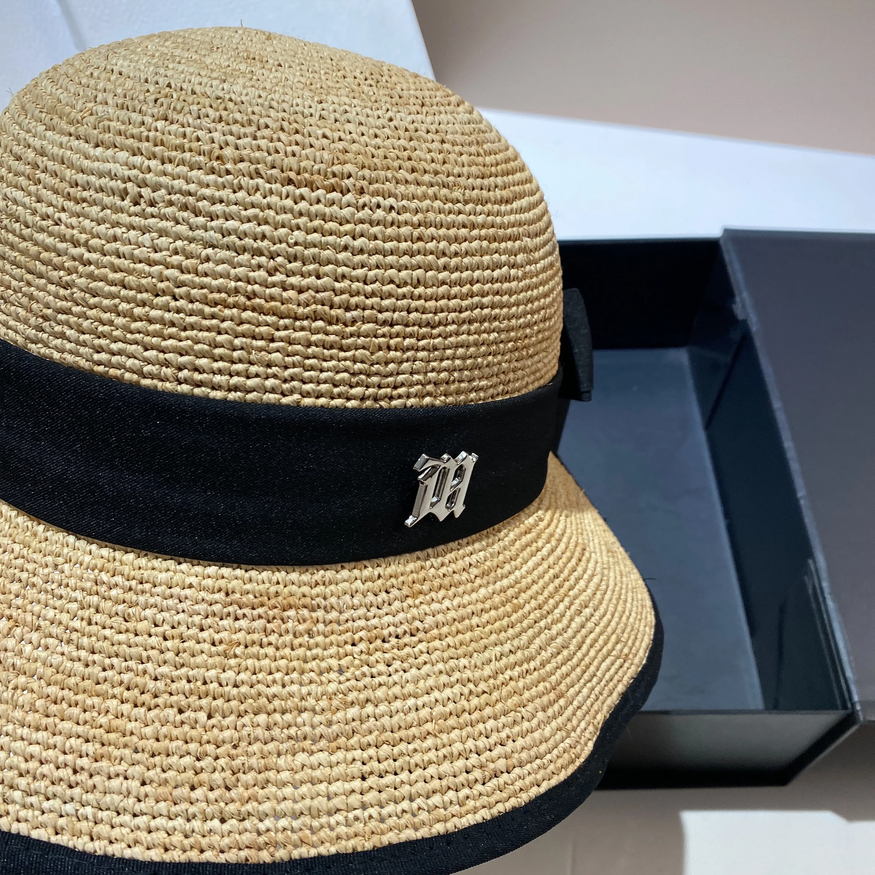 【Lafite】North Korea imported natural grass sun hat women\'s summer French Hepburn style bow streamer sun protection hat