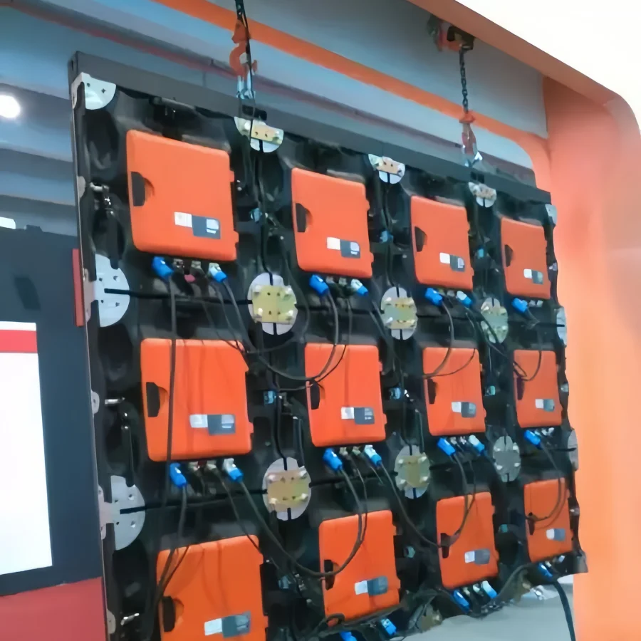 640x640mm Rental LED Matrix Cabinet, Die-cast Aluminum, IP65 Waterproof, Indoor/Outdoor, Quick Lock High Precision