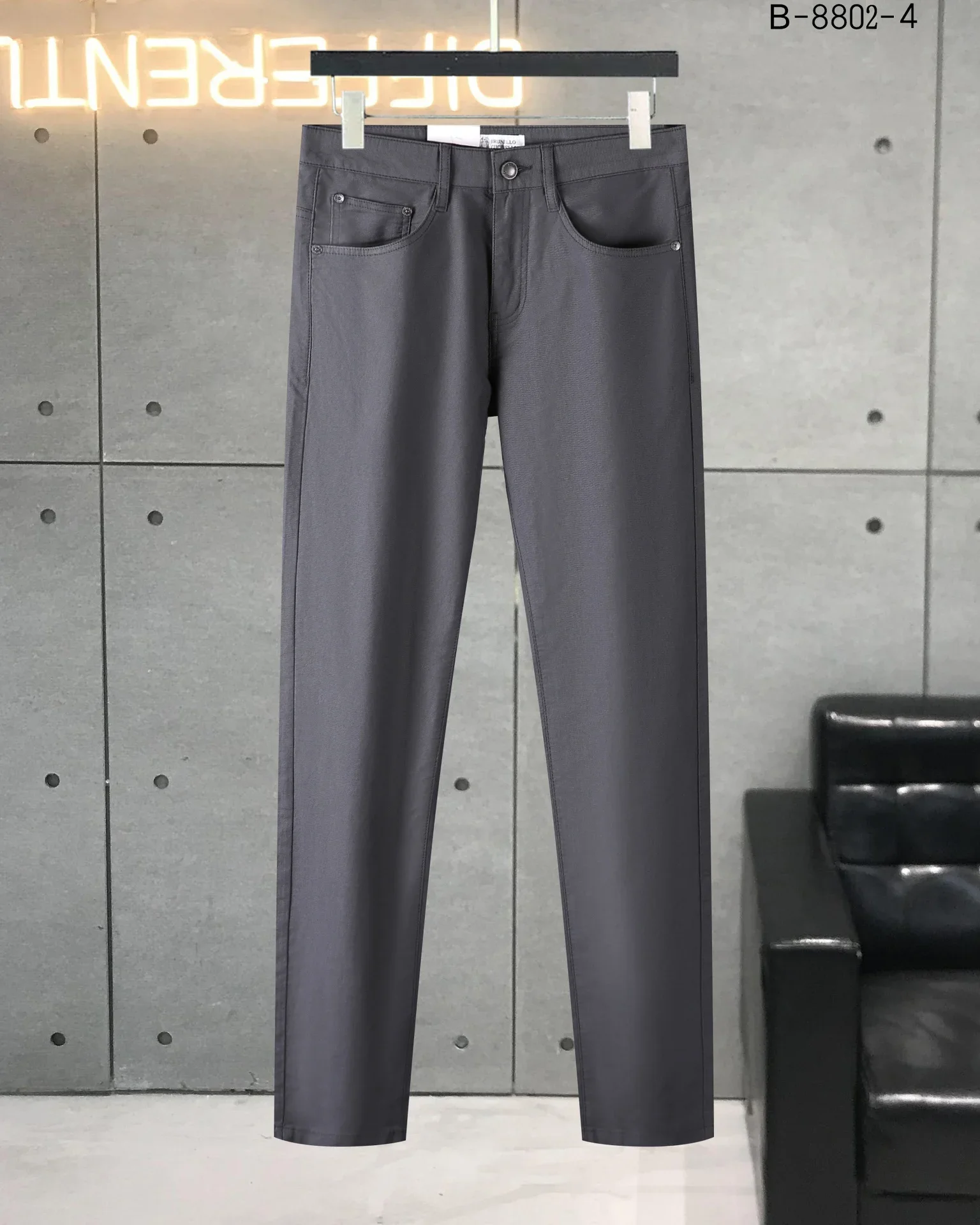 BILLIONAIRE SIJITONGDA The New Casual Pants For Spring And Summer 2024 Are Bright In Color, Refreshing And Comfortable To Wear,