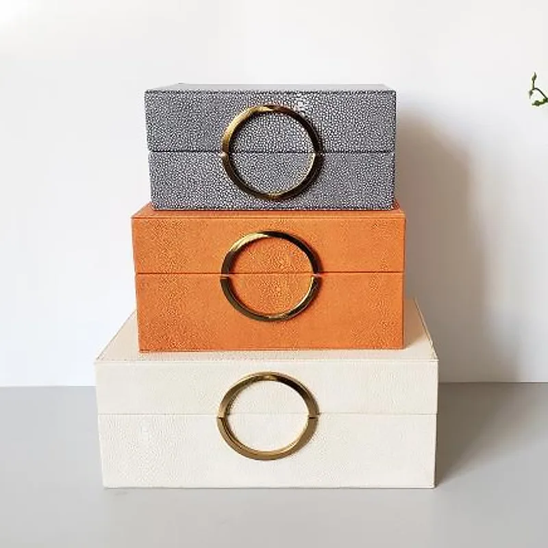 Leather storage box Large capacity hand jewelry jewelry box Jewelry box
