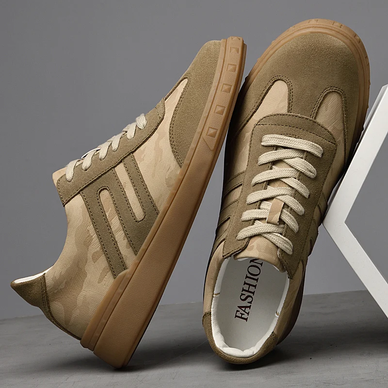 Freizeit-Sneaker aus Wildleder für Herren zum Spazierengehen, Autofahren und Skaten im Freien_voghion.com