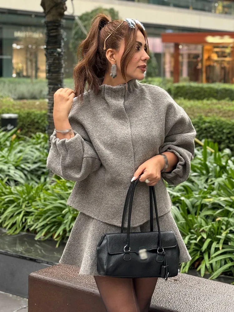 Women's Grey Knit Suit Set Spring/Summer 2025