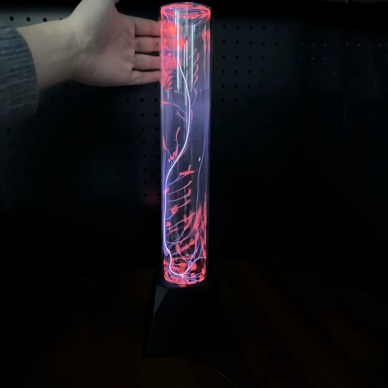 Voice-activated small waist holiday gift glow column outlet electronic magic lamp ion induction column lightning ball 10V