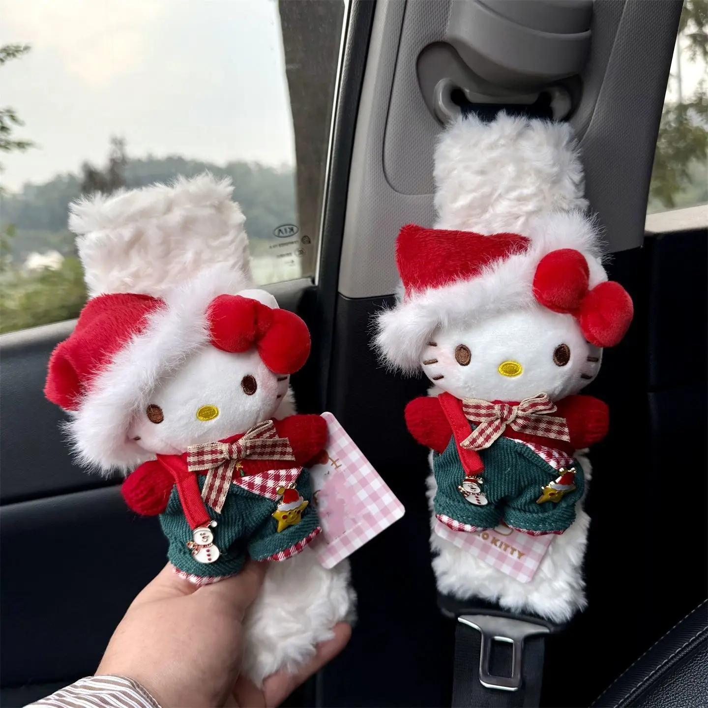 Kawaii Hello Kitty Christmas red jumper Seatbelt Shoulder Pad Cover Protective Cover Plush Car Accessories Ornament Supplies