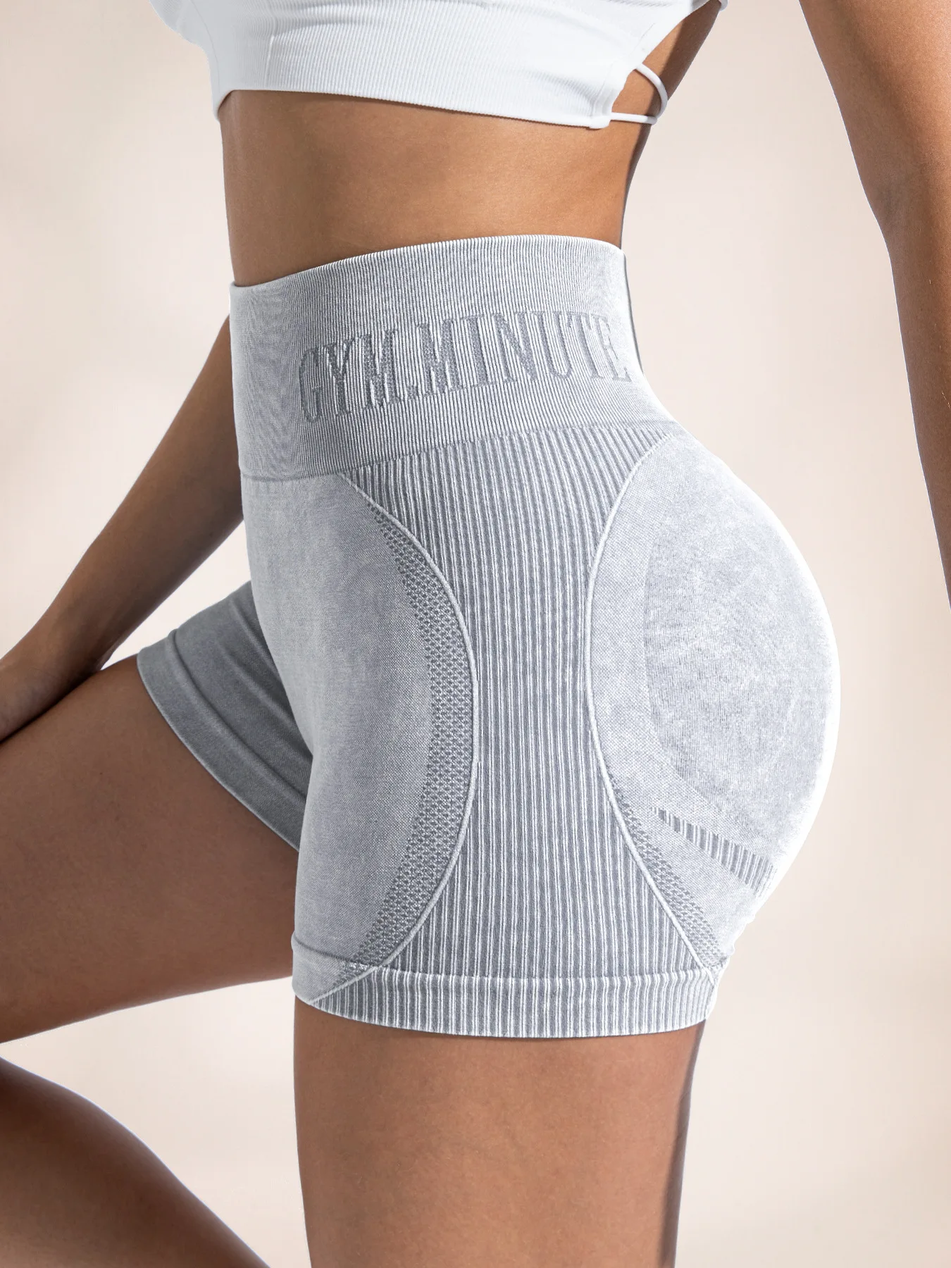 Damen Sand-Wash High-Waist Yoga-Shorts mit Bauchkontrolle und Po-Lifting-Effekt, Hochelastische Slim-Fit Sporthose für Laufen, Fitness und Workout – Detail 18
