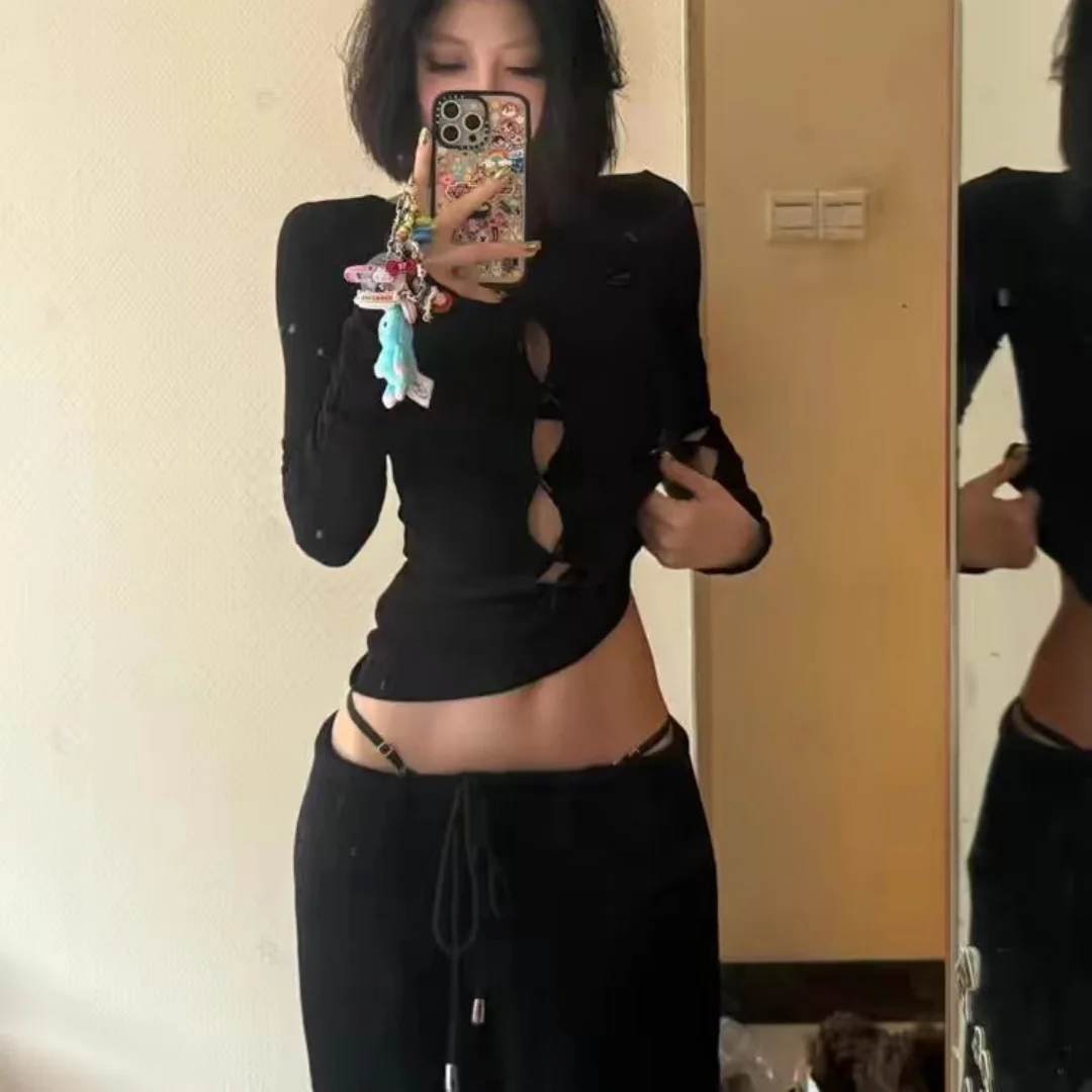 2026 New Spring Unique Design Slim Fit Top for Women Sweet Cool Girl Bow Cut Out Long Sleeve Flattering Casual Streetwear