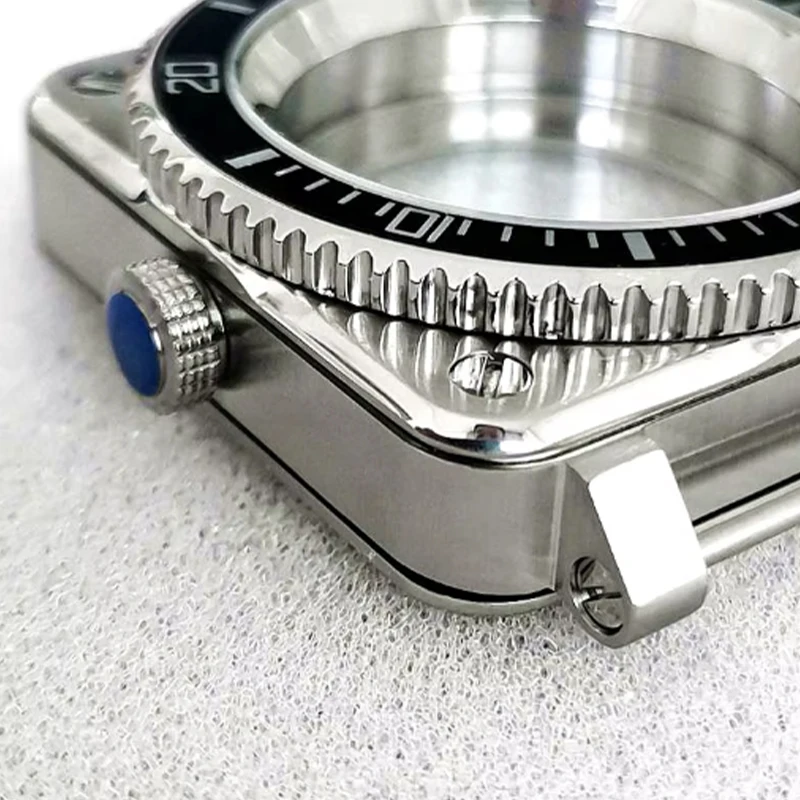 42mm シルバーシャドウ NH35 時計ケース スクエア ステンレススチール サファイアクリスタル NH35 NH36 7S26 4R35 4R36 自動巻きムーブメントに適合