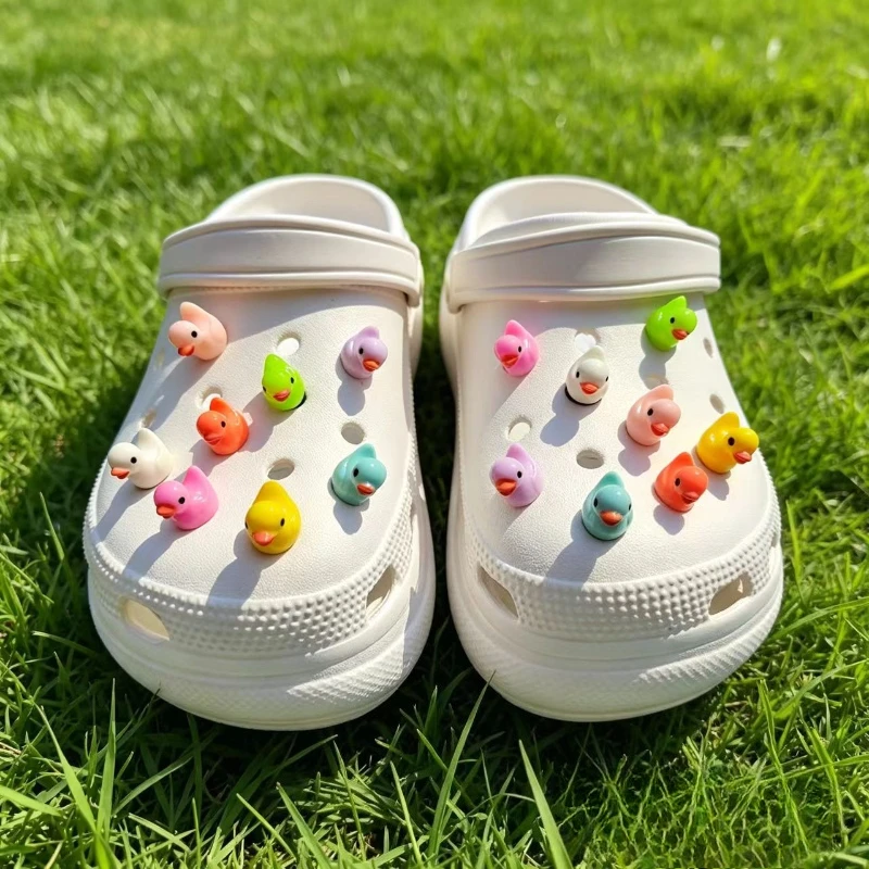 Hot Sales Fashion Shoe Charm Pins DIY Cute Colorful Ducklings Handicrafts Detachable Buckle Charms Hole Shoes Accessories