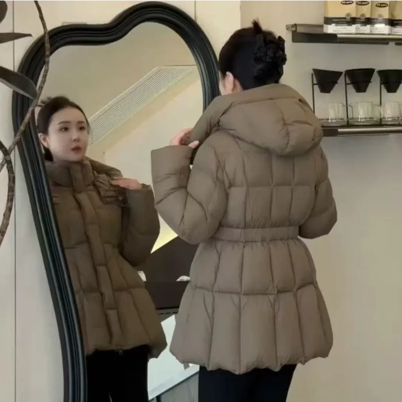 

Women's Slim-Fit Hooded down Jacket Fitted Waist High-Quality White Duck down Thickened Winter Coat New 2025 Arrival