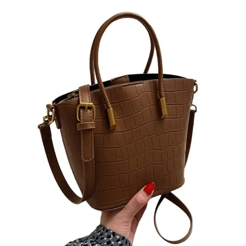 

Trendy PU Shoulder Bag PU Crossbody Handbag for Casual and Work Occasions 20CA