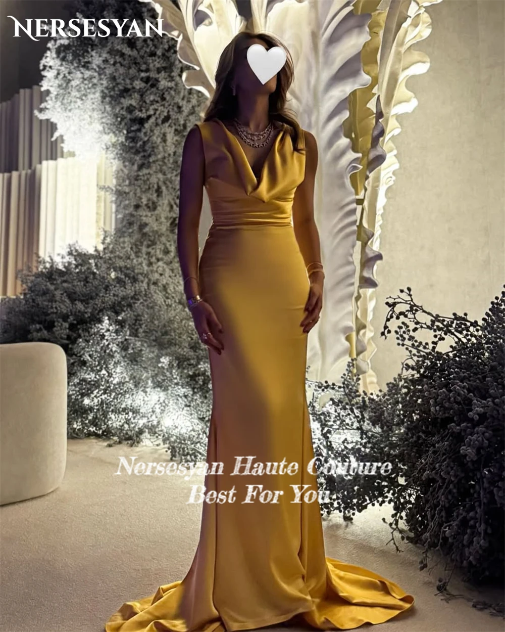 Nersesyan złote drapowane suknie wieczorowe syrenka bez rękawów plisy satynowe suknie wizytowe Backless błyszcząca sukienka dla druhny dostosowane