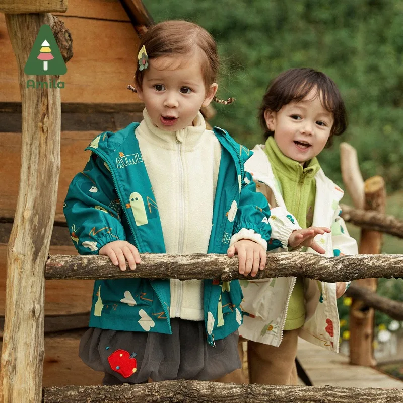 

Autumn Children's Cute Animal Patterns Rushing Jacket Three-in-one Two-piece Set of Rocker Fleece Comfortable Girl's Jacket