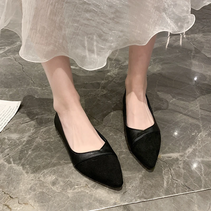 Damen-Slipper mit spitzer Zehenpartie und Flachsohle zum Hineinschlüpfen – Detail 9