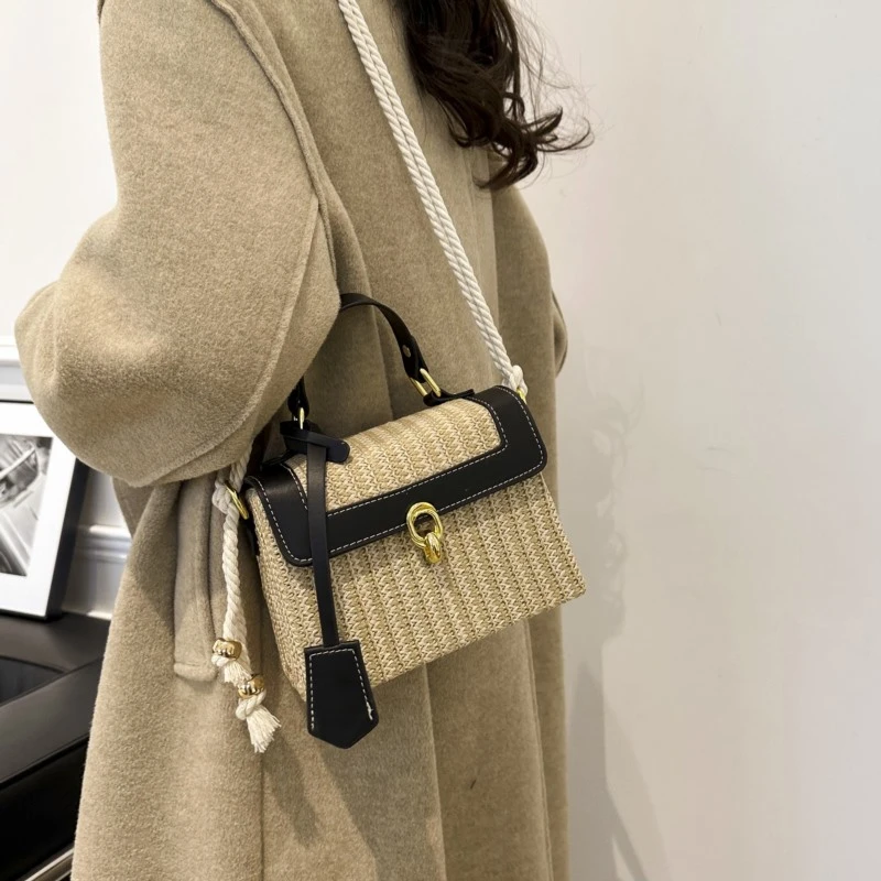 luxury-signature-designer-diaper-bag-for-women-large-capacity-tote-elegant-leather-crossbody-shoulder-bag-stylish-minimalist