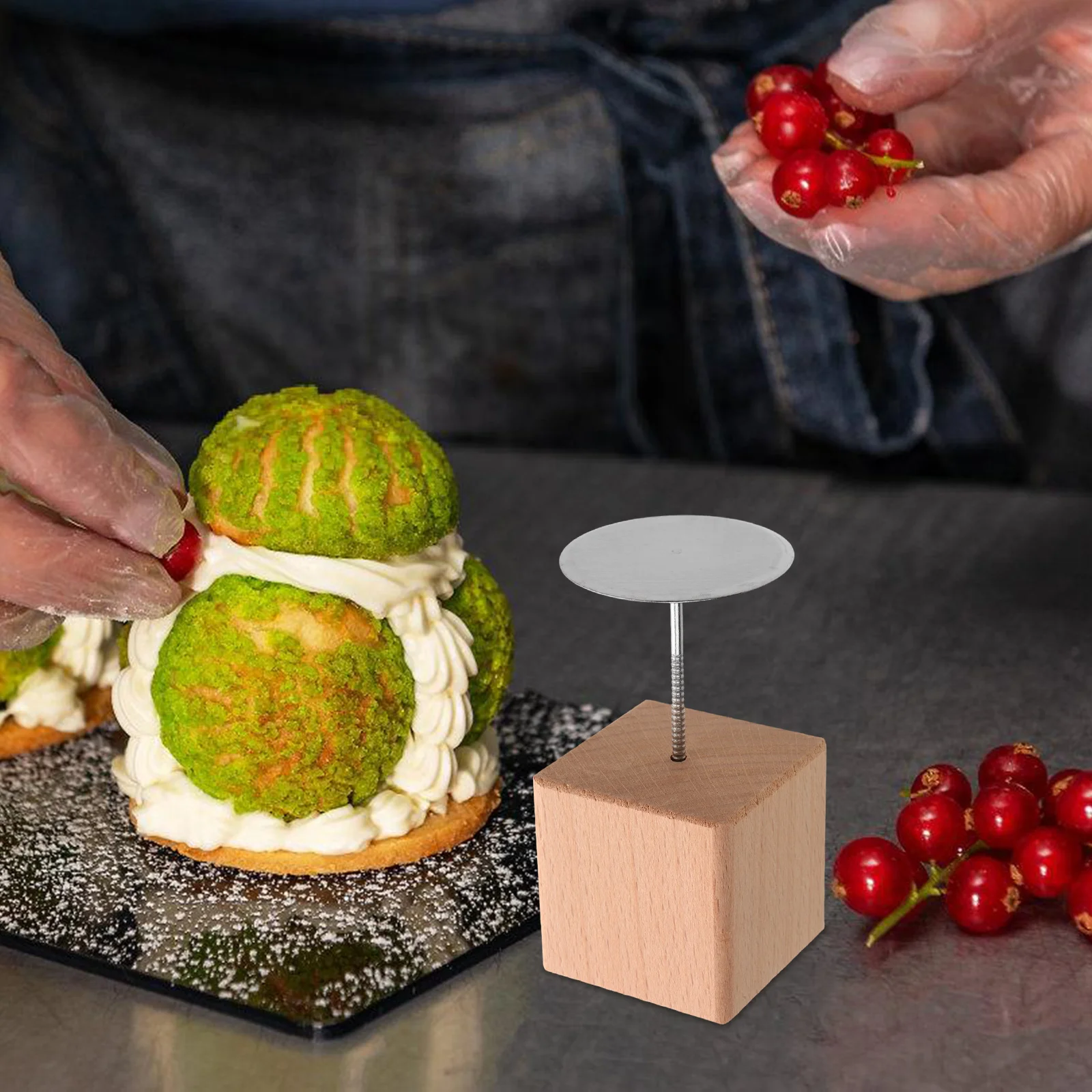 

1 set Baking Tool Placement Table Wooden Cake Stand Frosting Nail Base Pastry Tools Wooden Flower Nail Stand Kitchen Supplies