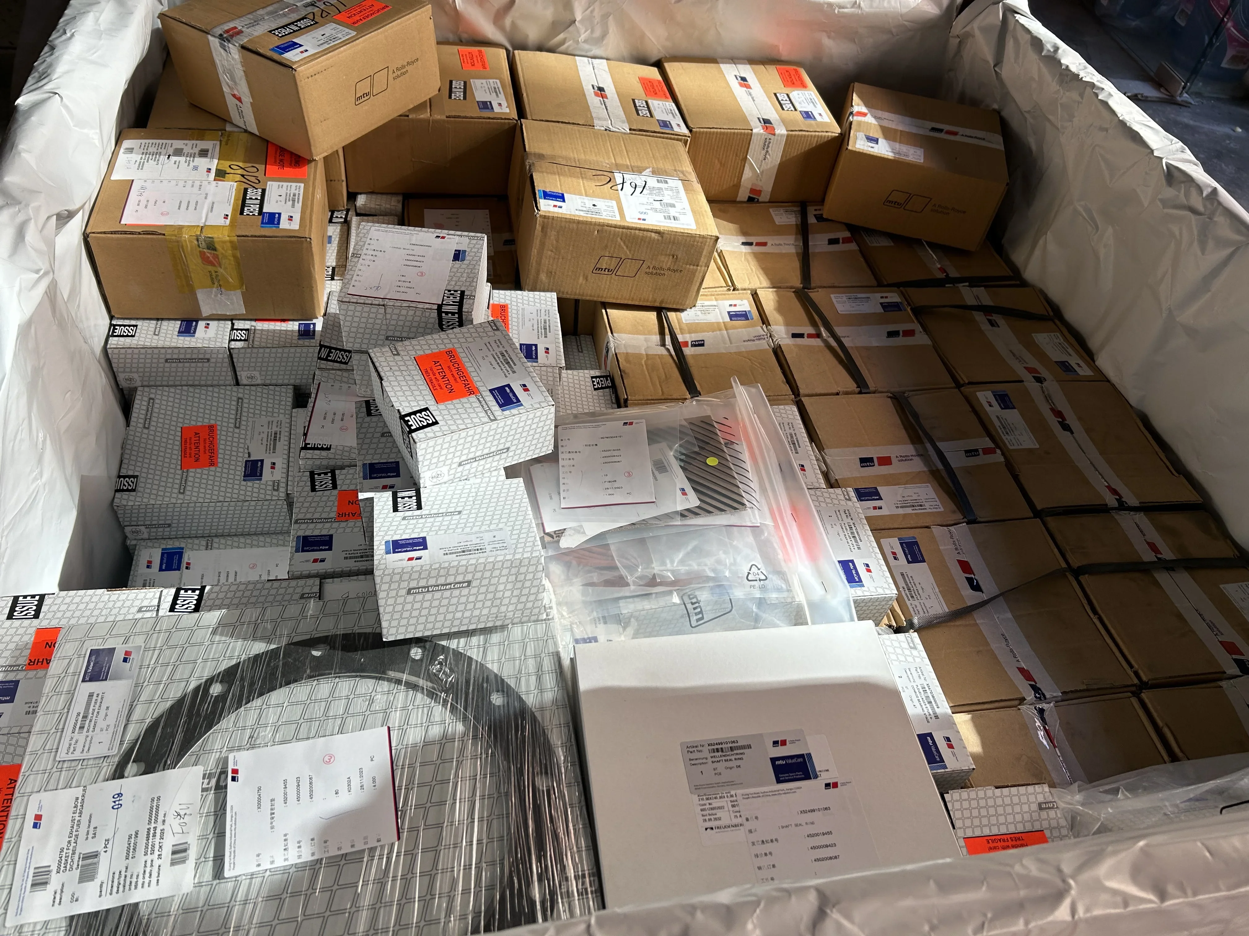 MTU X54703800059 Connecting Rod Bearing Essential Engine Parts for Construction Machinery - view 6