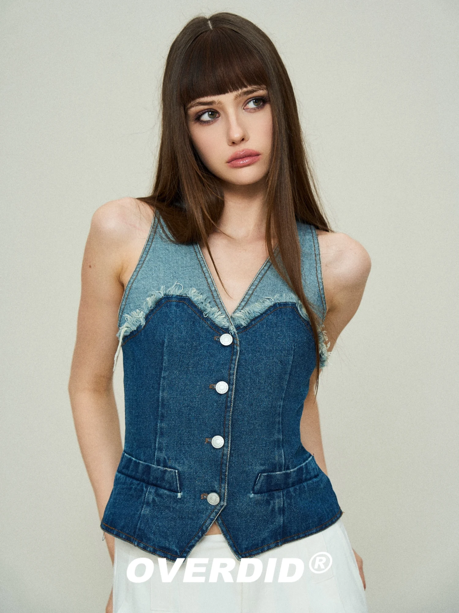 Женский топ без рукавов из стираного хлопка