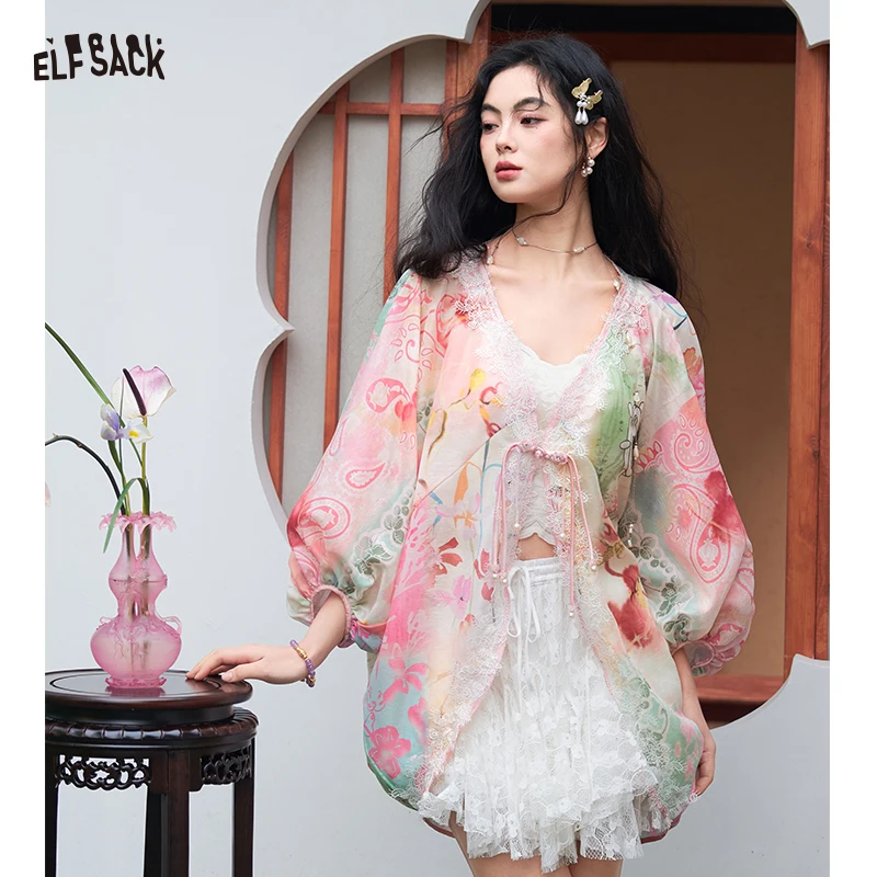 ELFSACK Floral Print Lace Trim Blouse, Frog Button Loose New Chinese Shirt, Gothic Casual Lightweight Top for Women